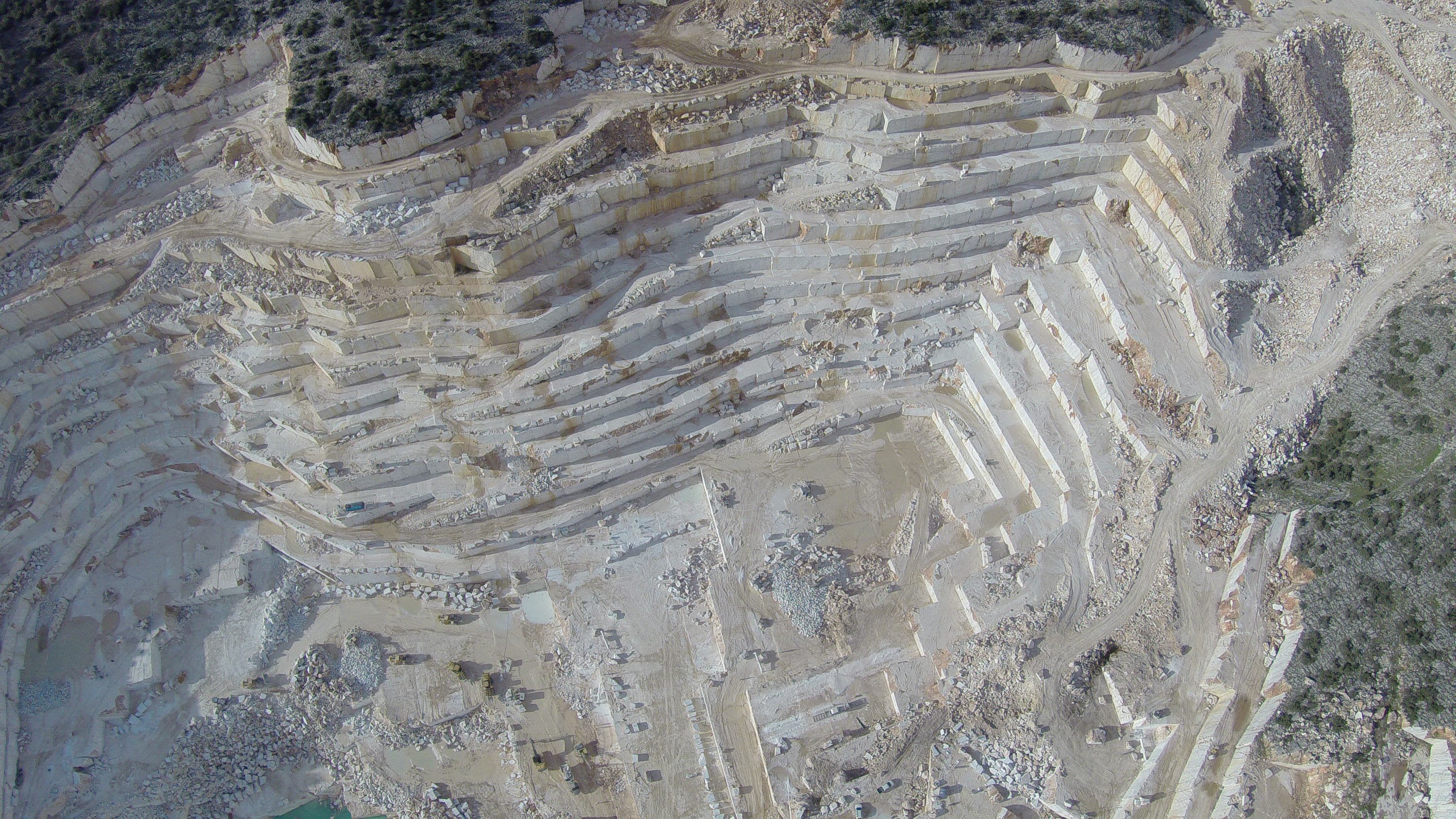 factory.slide.yataganTerrace